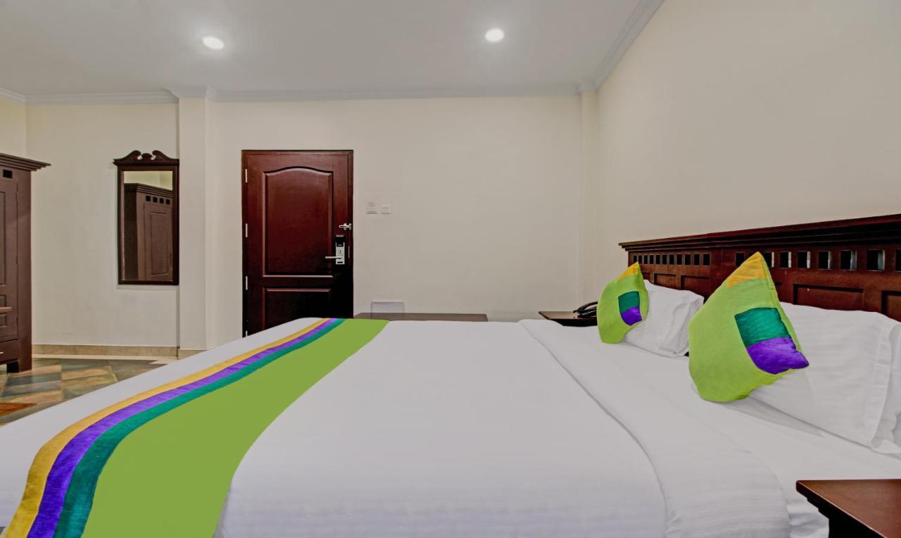 Treebo Prince Hotel Kottayam Buitenkant foto