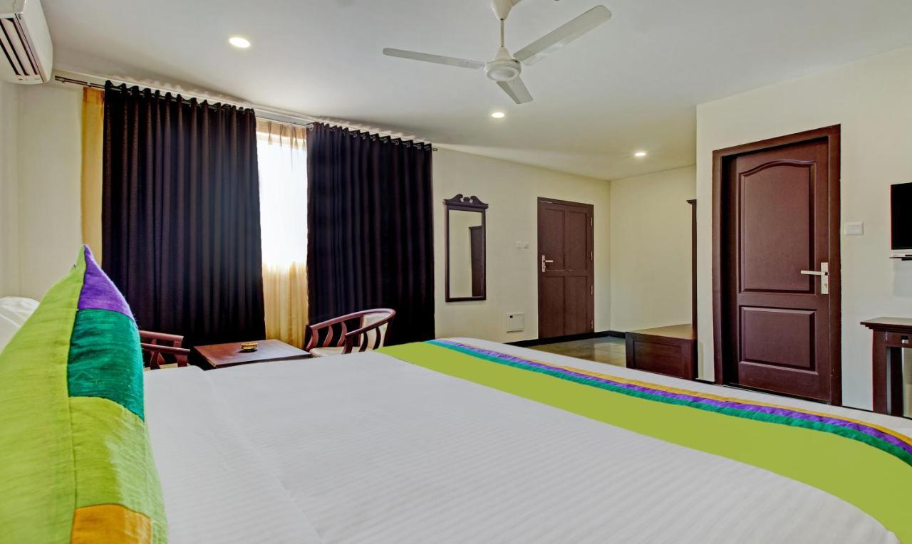 Treebo Prince Hotel Kottayam Buitenkant foto